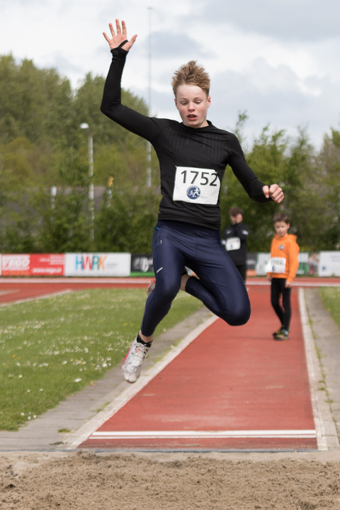 Fotonummer: IMG_3812, Canon EOS 77D, EF70-200mm f/4L IS USM, ISO 125, 1/1000 sec. bij f / 4,0