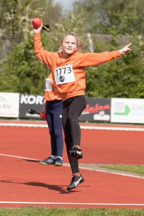 Fotonummer: IMG_4220, Canon EOS 77D, EF70-200mm f/4L IS USM, ISO 100, 1/1000 sec. bij f / 4,0