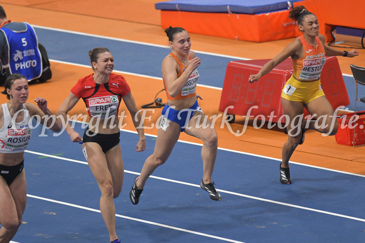 Credit: ETF / Ed Turk, Fotonr 25M_9551